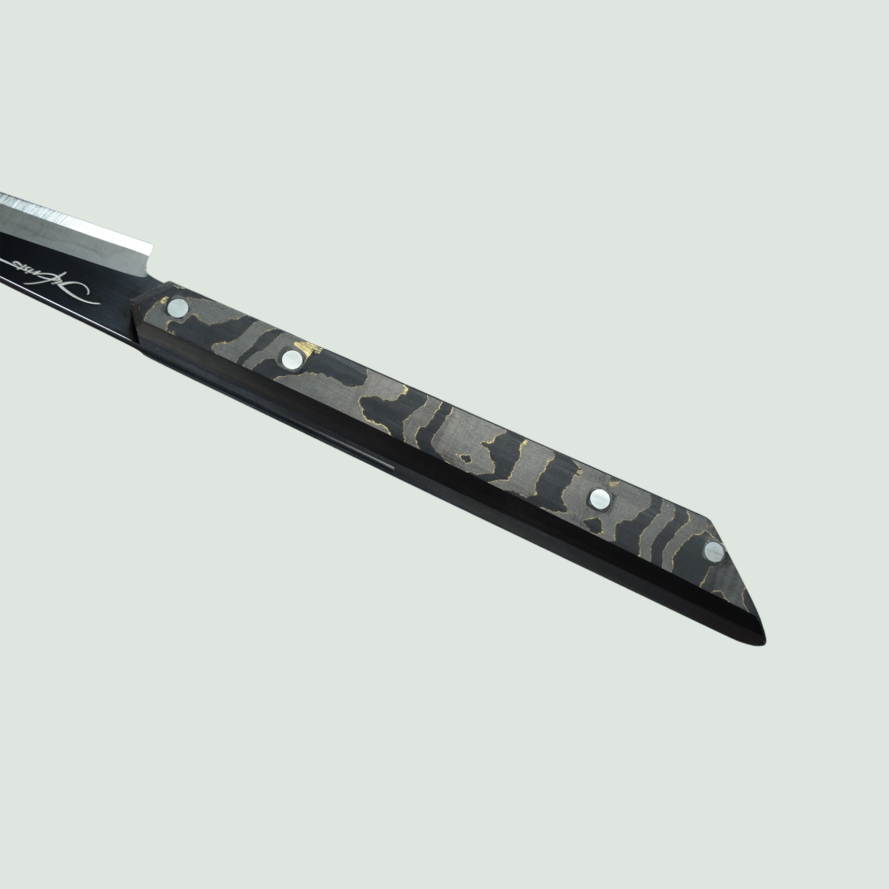 Tyndareus Stainless Steel Knife showcasing its full design, featuring a black-coated superfine stainless steel blade and gold carbon fiber handle.
