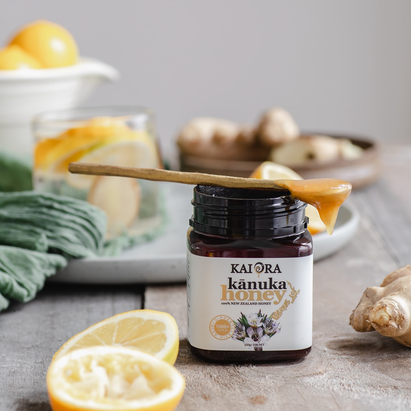 Manuka Honey Benefits: A Natural Superfood from New Zealand