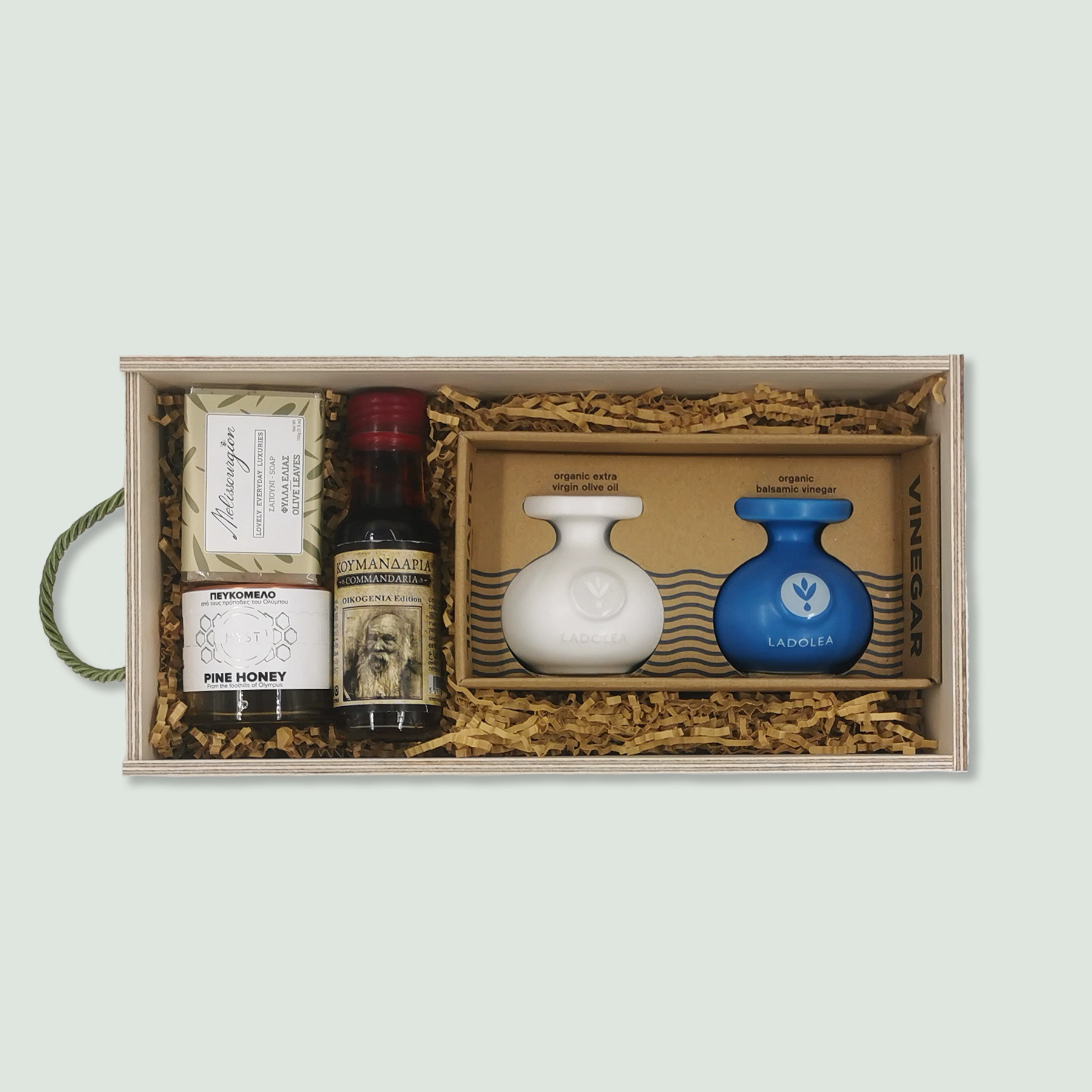Gift Box 50: Fly On Board Honey | Evoo | Soap | Commandaria