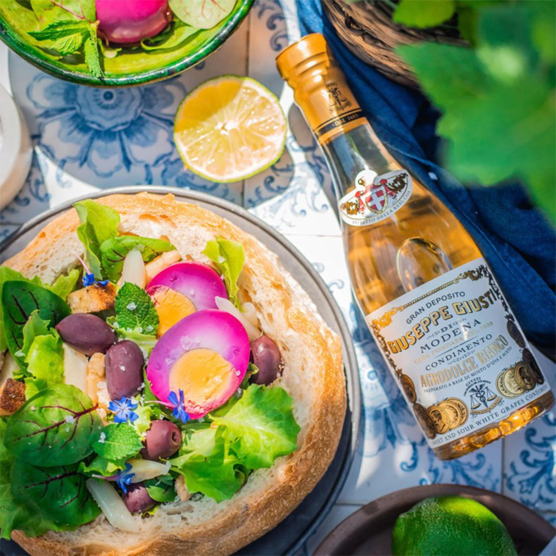 Giusti White Vinegar in Culinary Setting