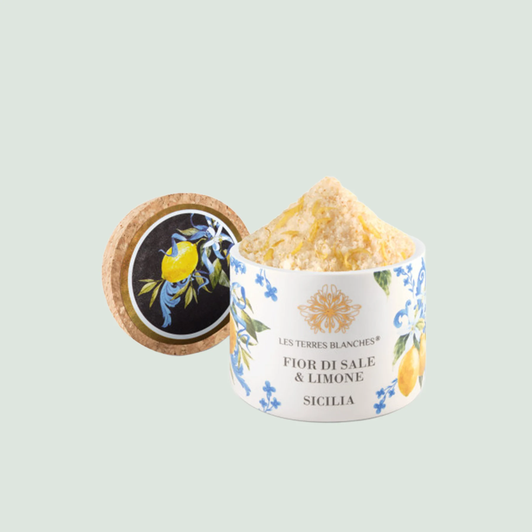 Fior di Sale Sicilia & Limone in yellow ceramic pot with spoon – front view