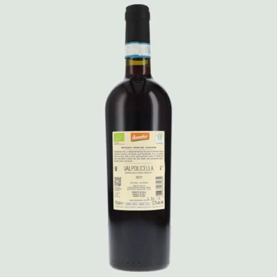 Back label of Valpolicella DOC Italian wine bottle showing vintage, grape varieties, and organic certification.
