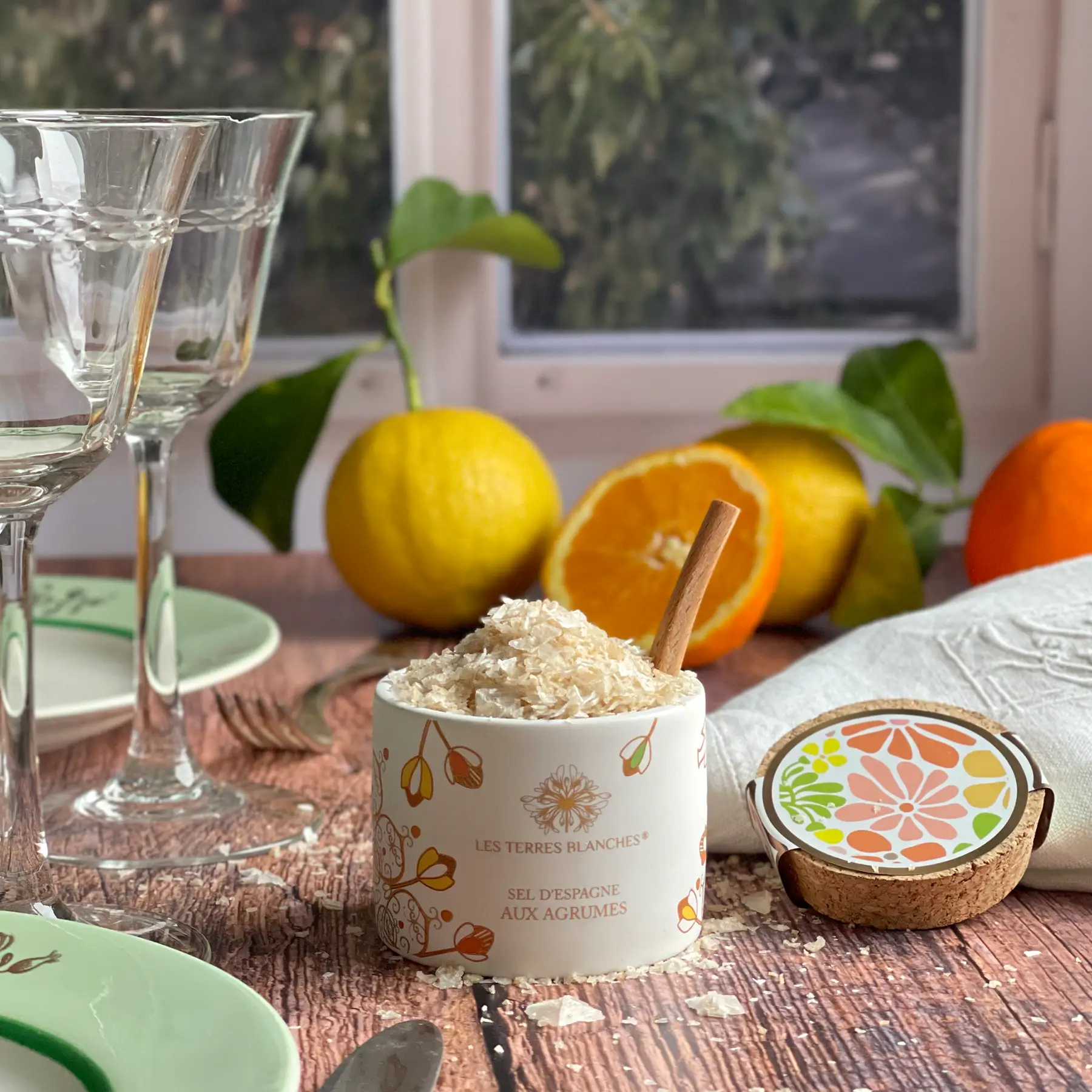 Natural citrus-infused salt flakes for finishing dishes