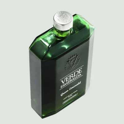 Fresh Harvest 2025 Picual olive oil from Jaén, cold extracted and high in polyphenols