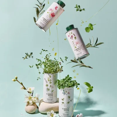 Premium extra virgin olive oil case from Jaén Spain
