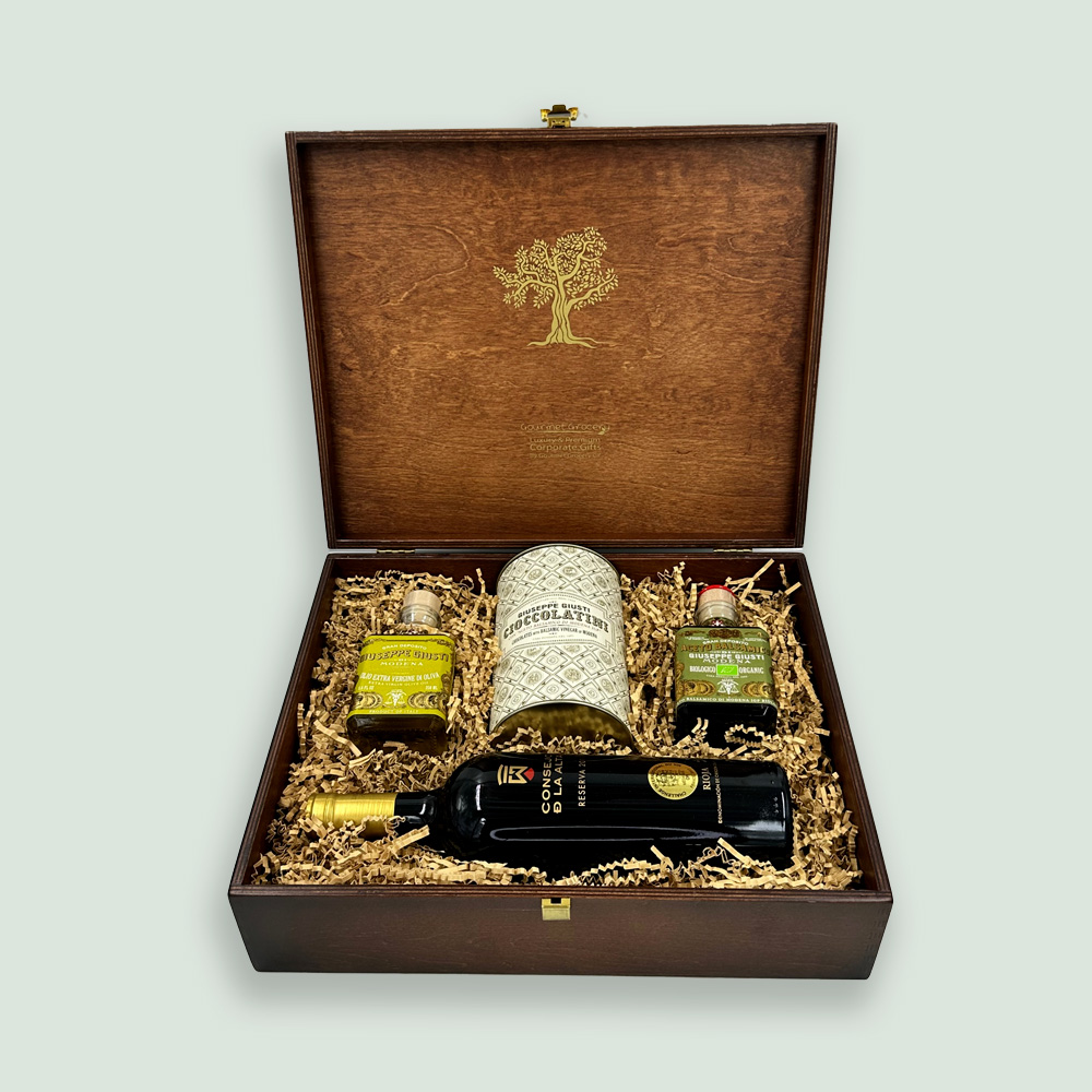Gift 20232: Mediterranean Luxury - Image 2