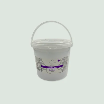 5kg container of raw Greek thyme honey by Albanasis Beekeeping Family with golden amber color